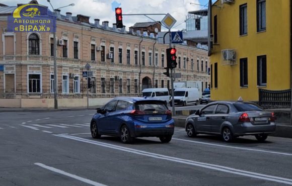 Перехрестя у Харкові, яке часто стає причиною провалу практичного іспиту з водіння